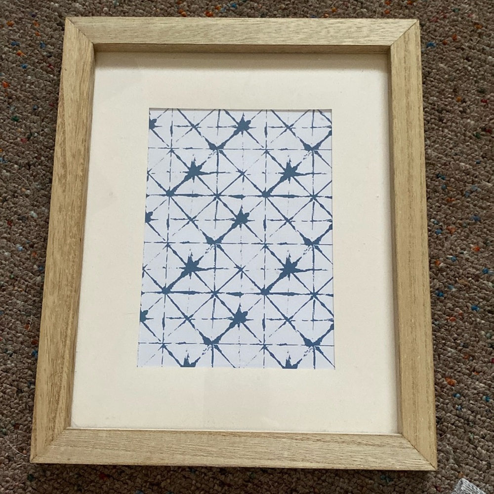 Picture frame neutral tones
